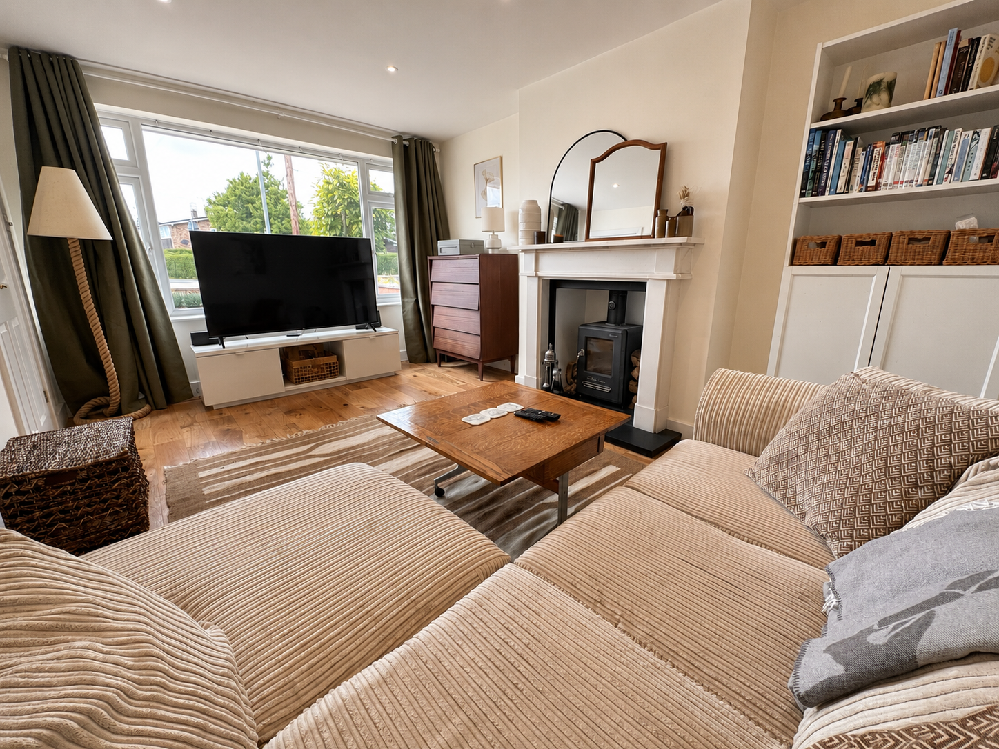 Semi Detached House in Broughton