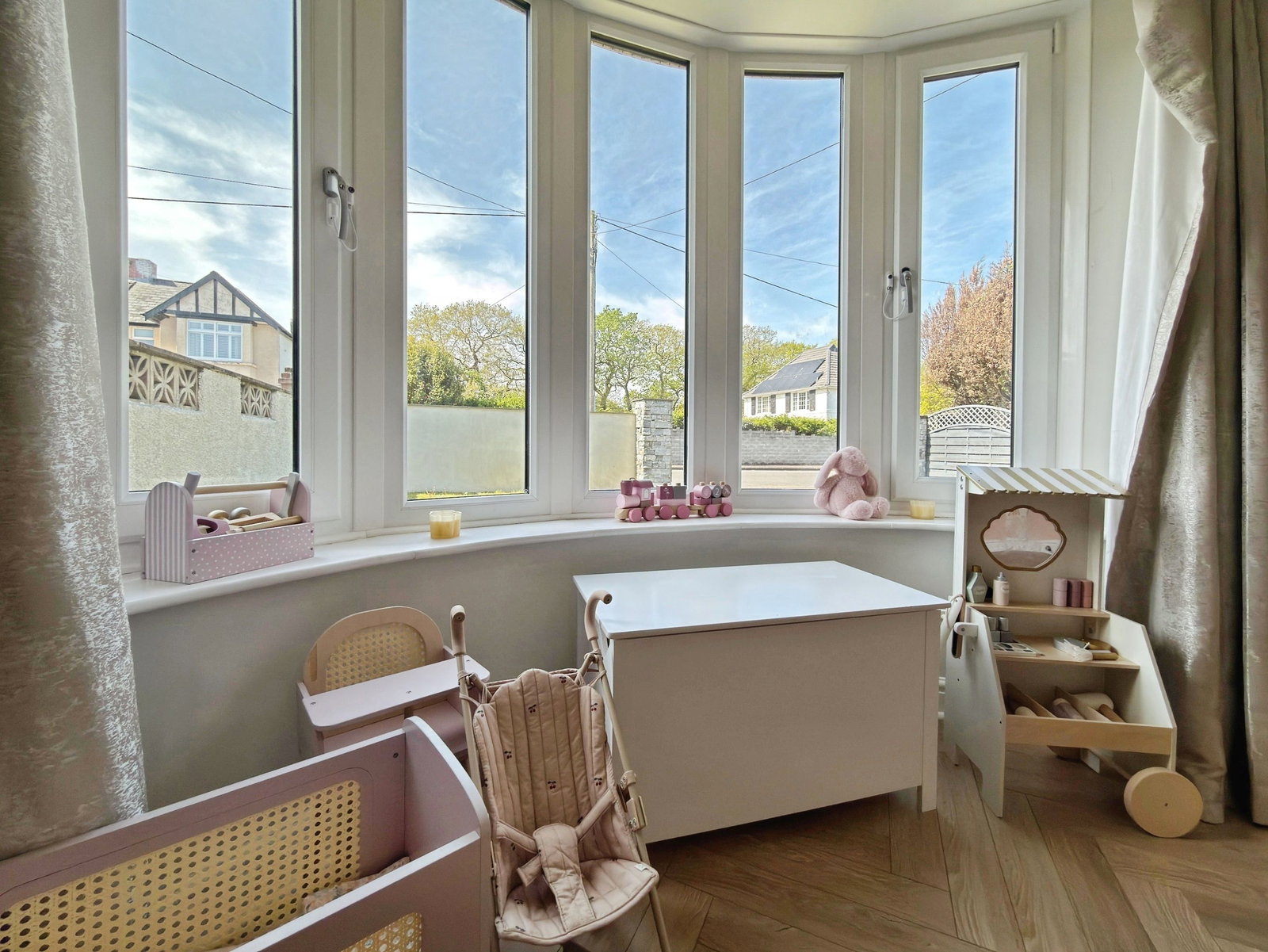 Semi Detached House in Swansea