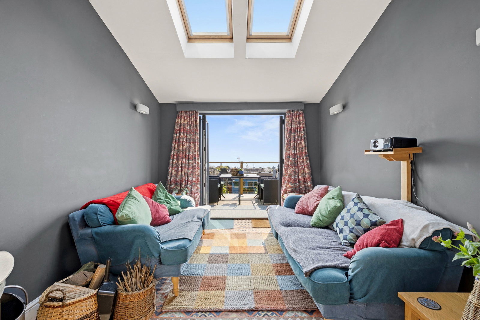 End Of Terrace House in Swansea