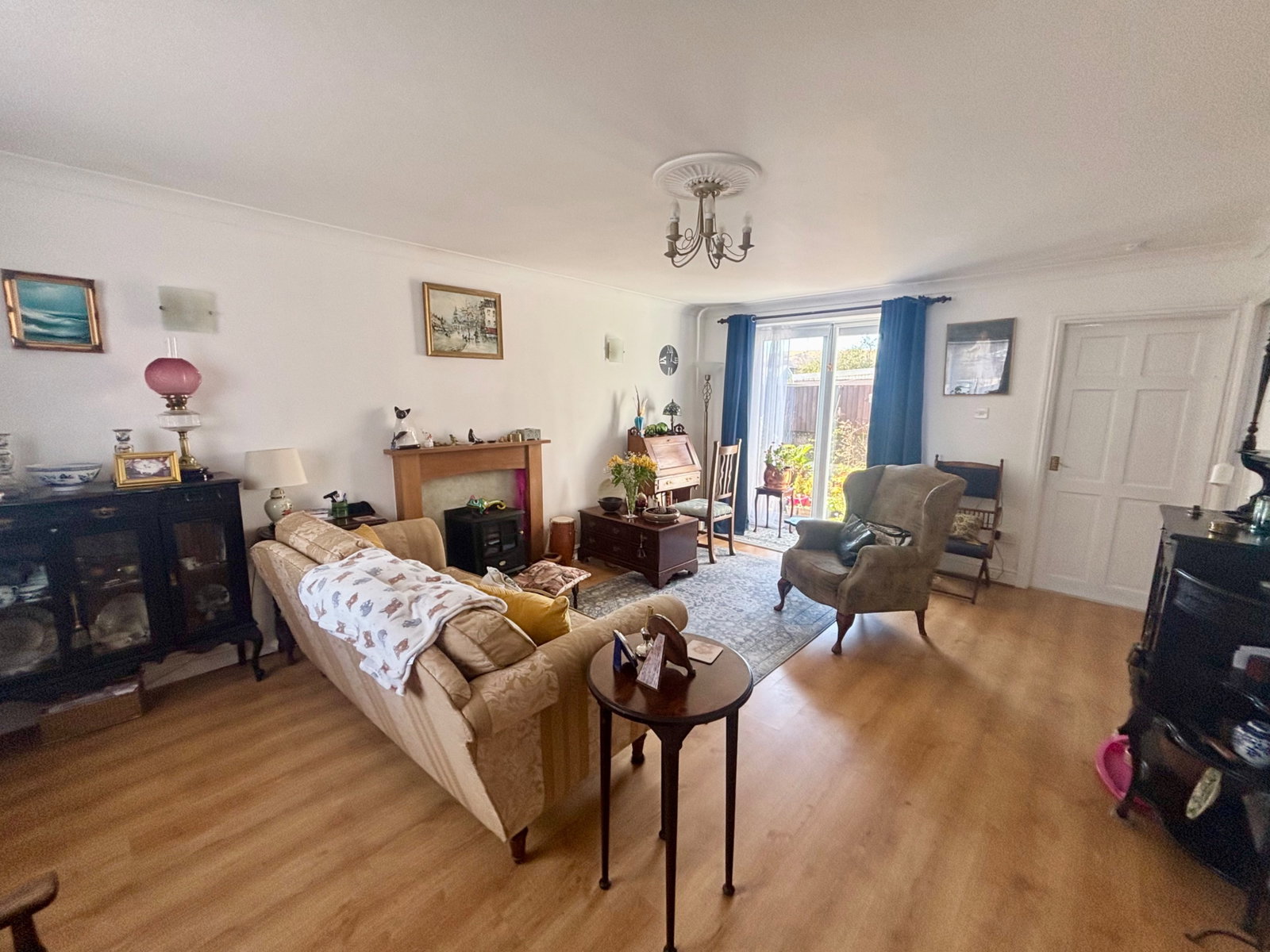 End Of Terrace House in Ammanford