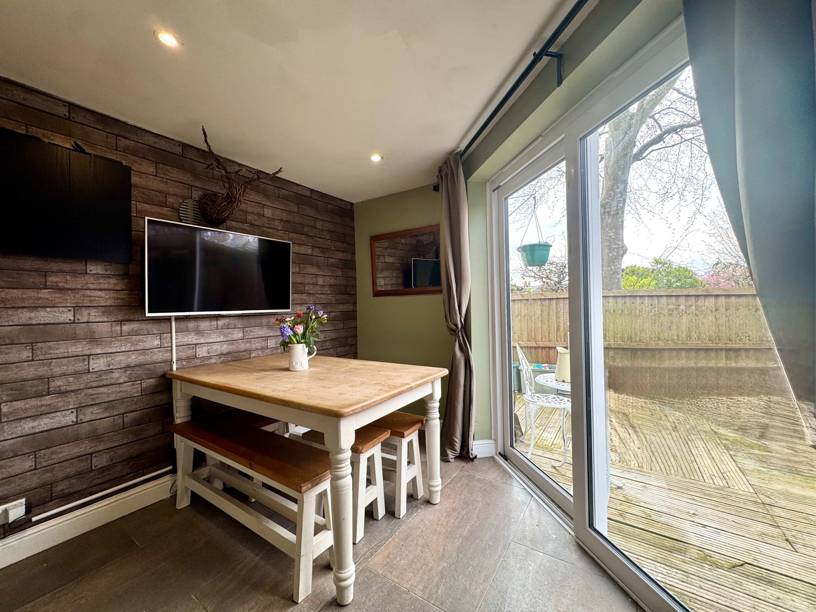 Semi Detached House in Preston
