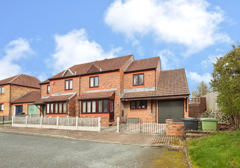 Semi Detached House in Carlisle