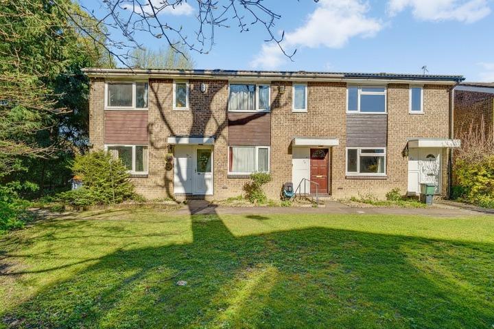 End Of Terrace House in Croydon