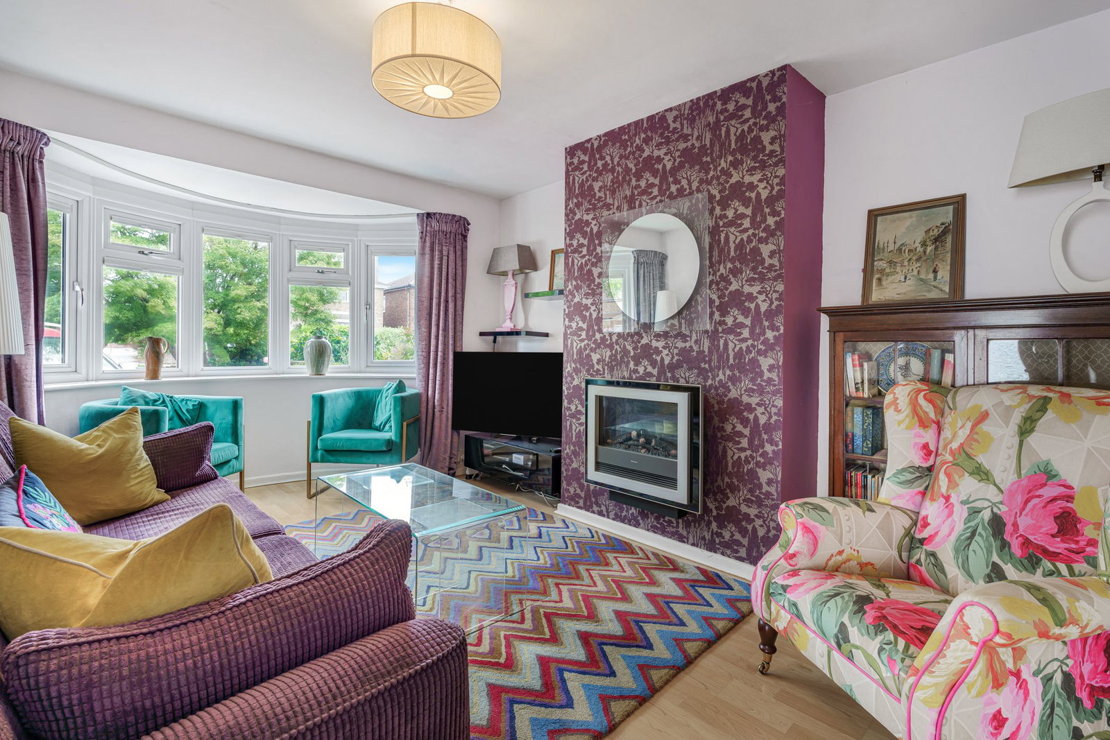 Semi Detached Bungalow in Cheltenham