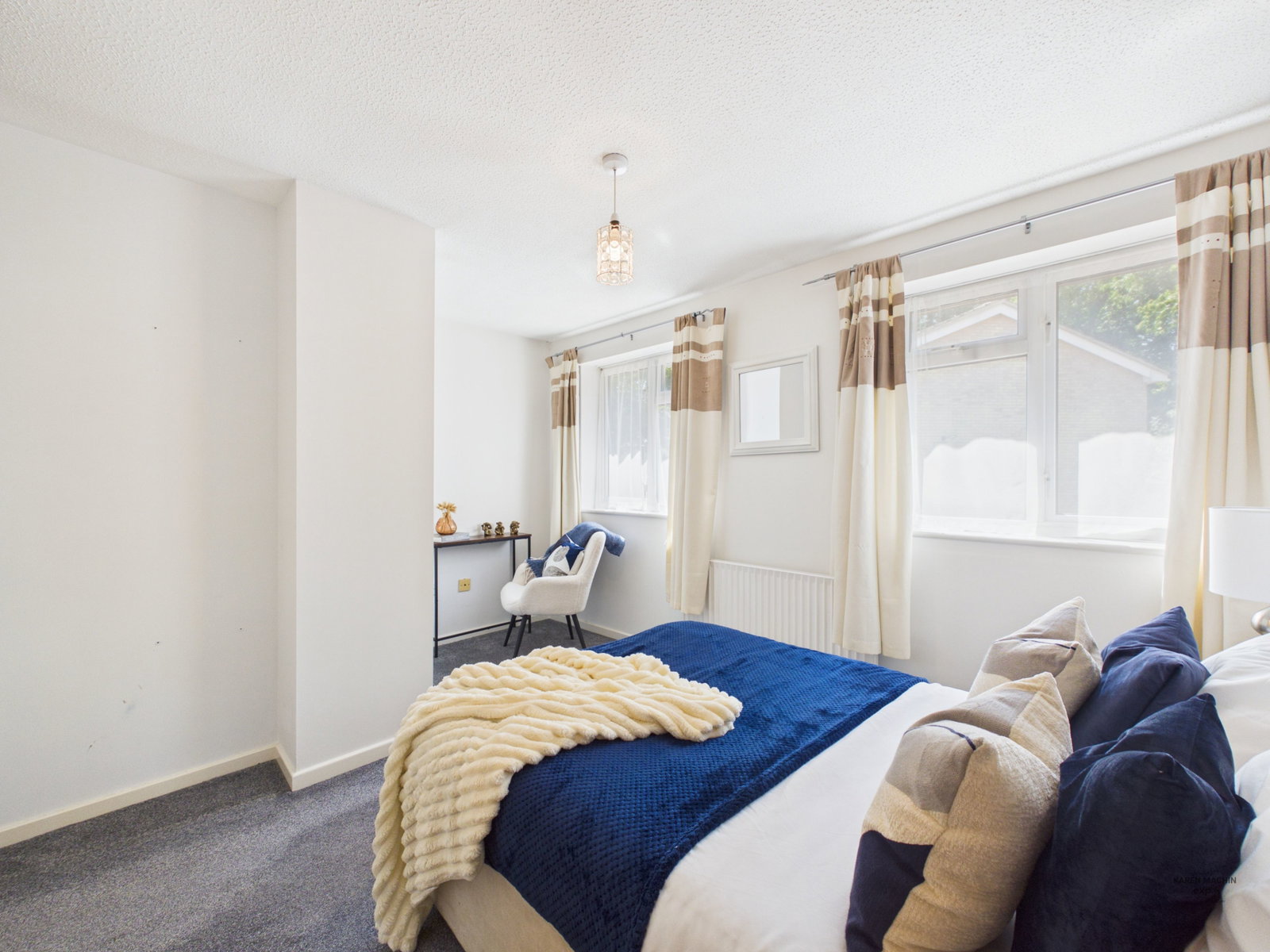 Semi Detached House for sale in Chatham, Woodbury Road, Chatham, ME5 9HS