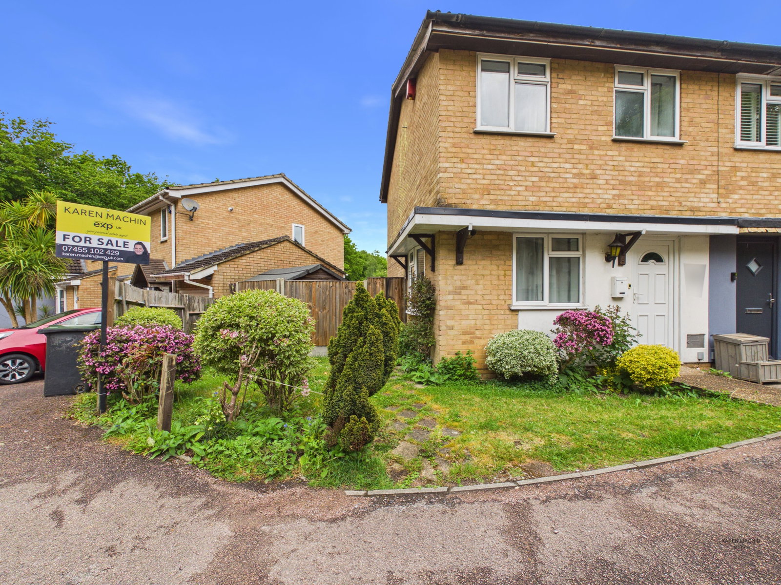 Semi Detached House in Chatham