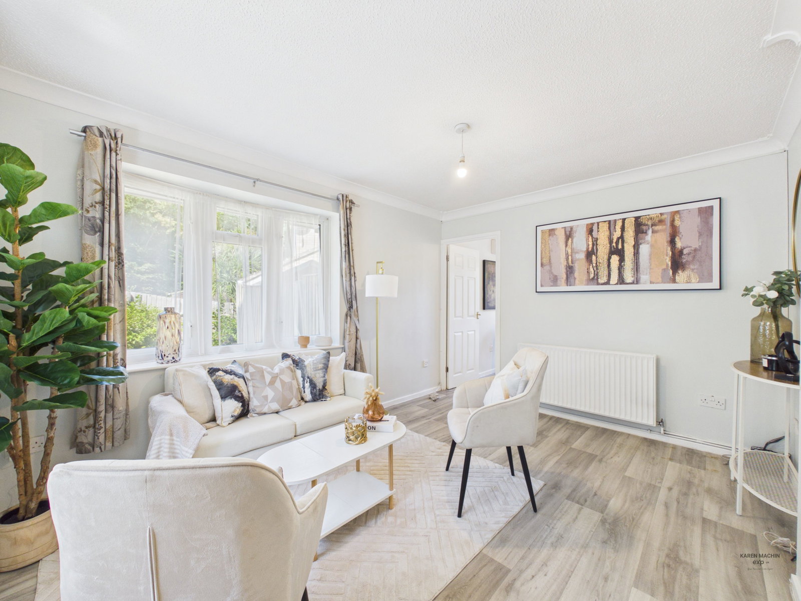 Semi Detached House in Chatham