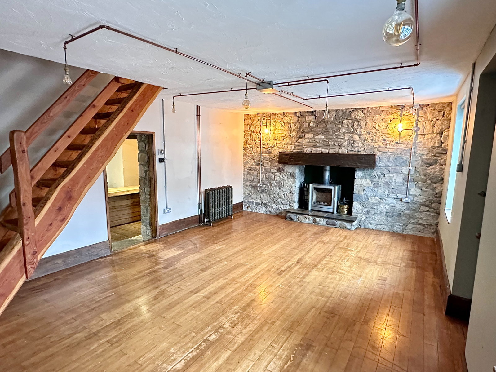 Detached House in Swansea