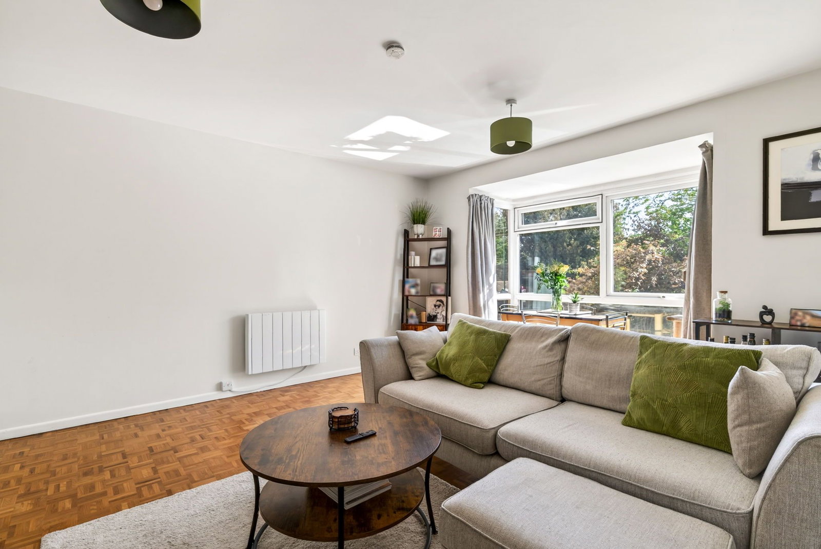 Flat in Leatherhead