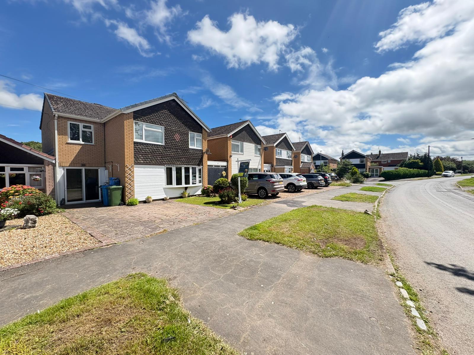 Link Detached House in Stafford