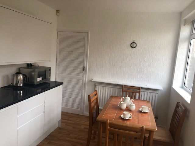 Semi Detached House in Luton