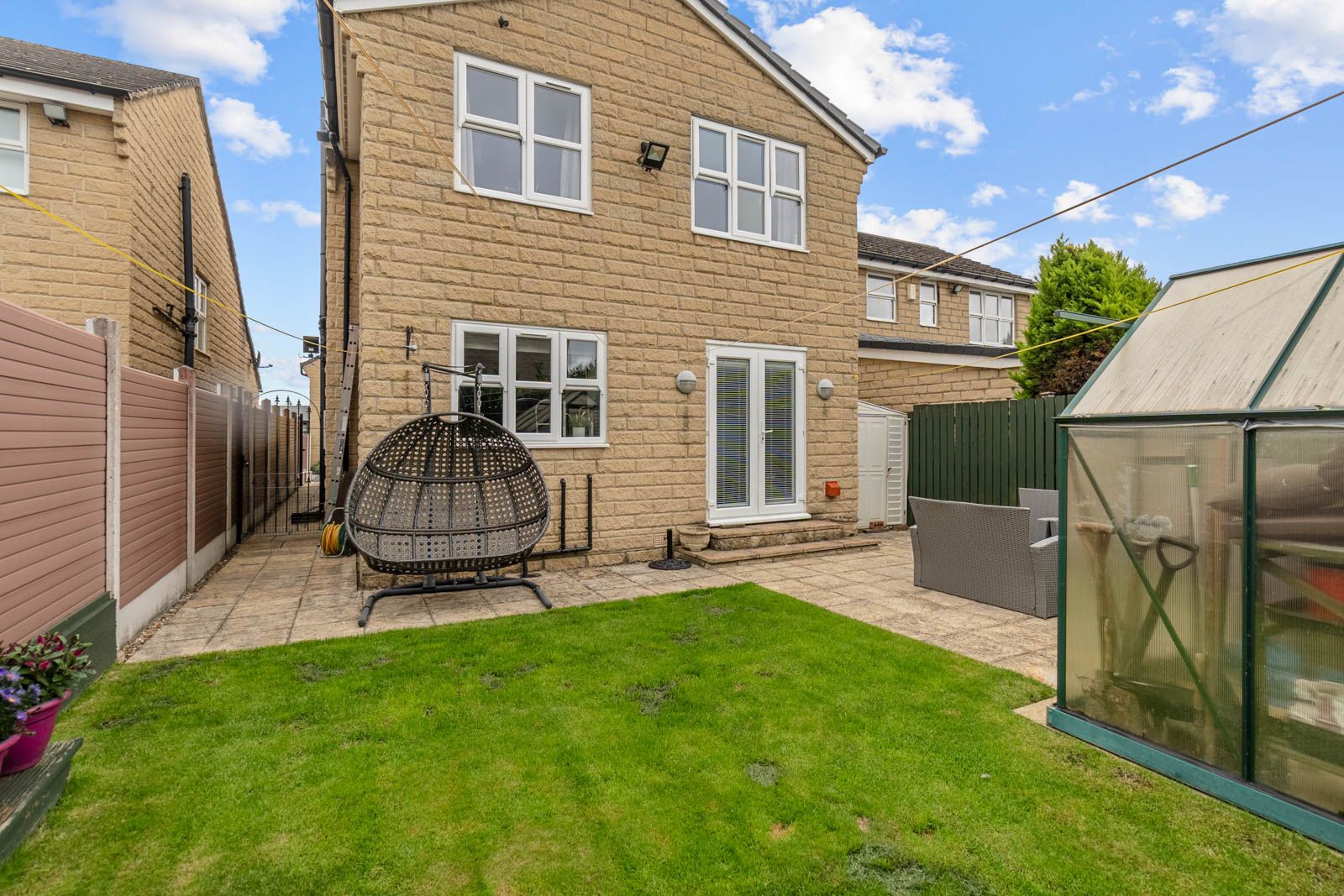 Detached House for sale in Halifax, 16 Westminster Road, HX3 8DH