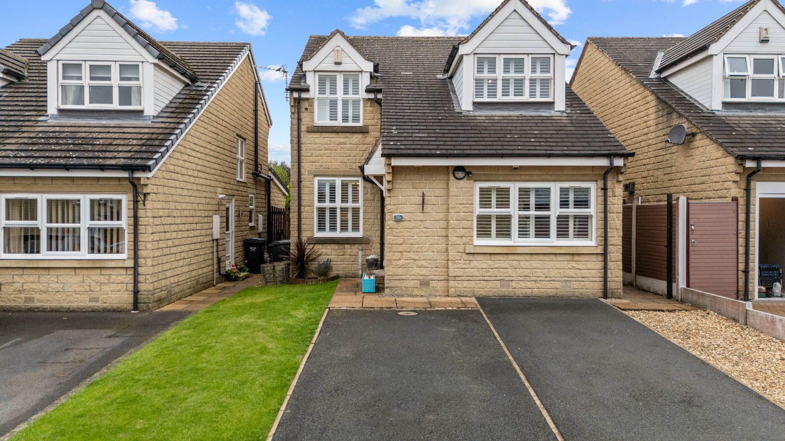 Detached House for sale in Halifax, 16 Westminster Road, HX3 8DH
