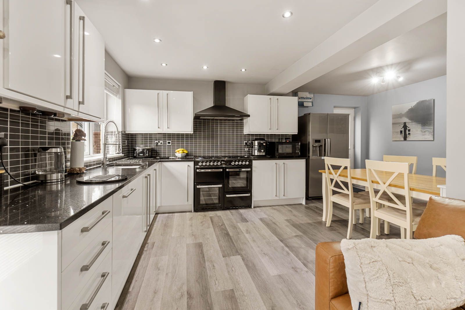 Detached House for sale in Halifax, 16 Westminster Road, HX3 8DH