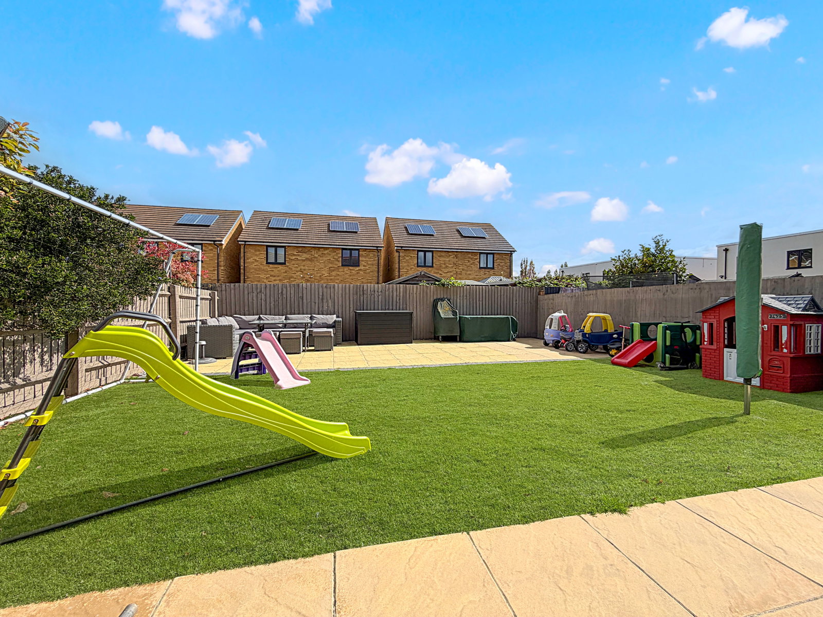 Semi Detached House in Tilbury