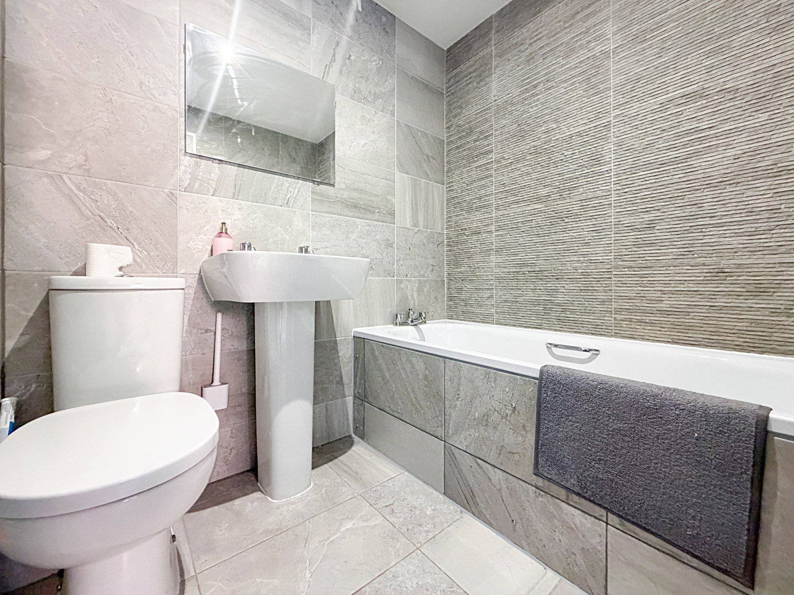 Semi Detached House in Tilbury