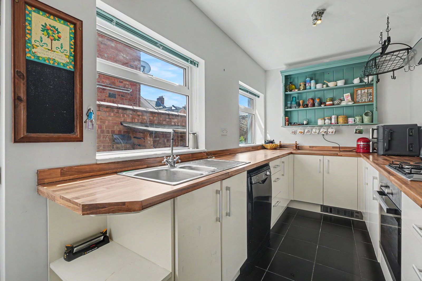 Terraced House in Northampton