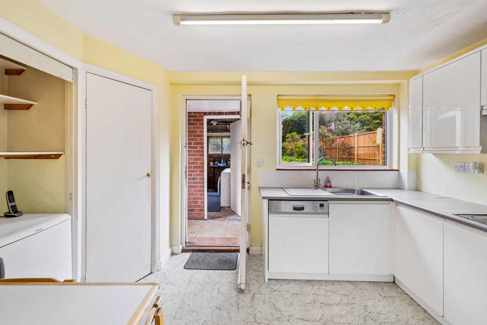 Semi Detached House in Oxted