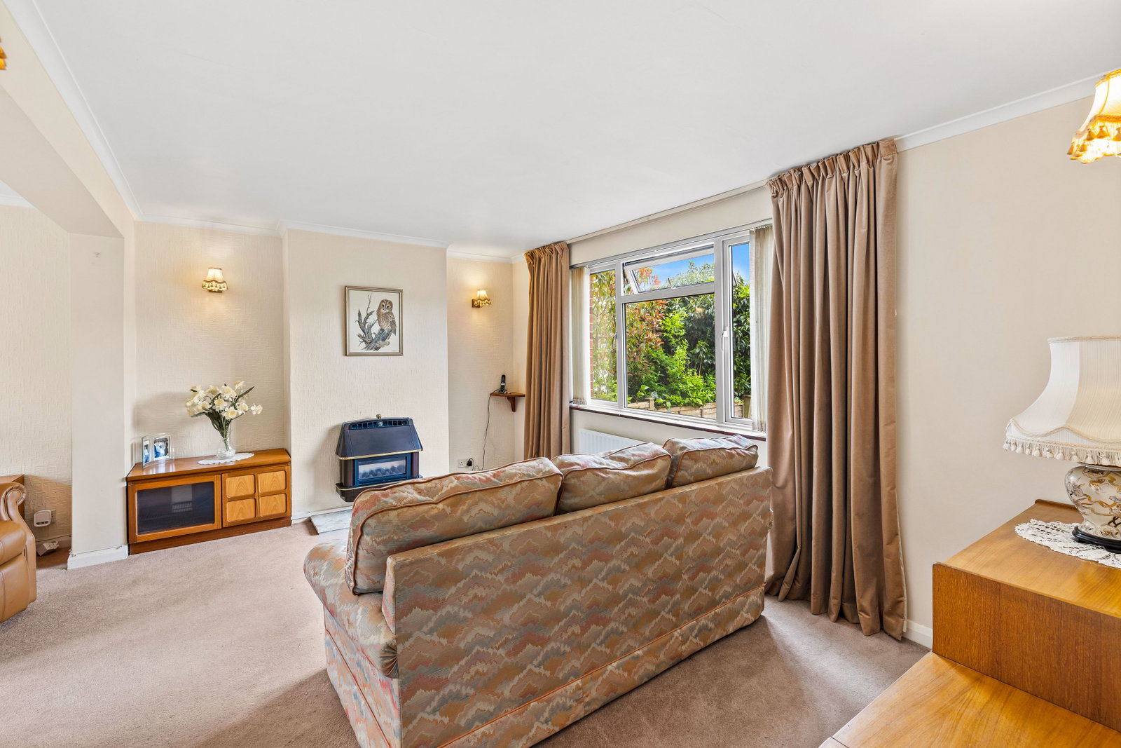 Semi Detached House in Oxted