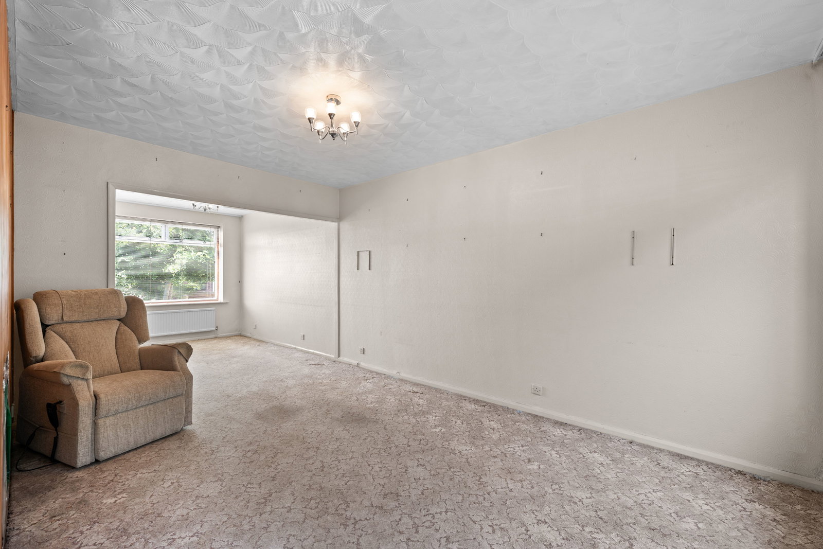 Semi Detached House in Barnsley