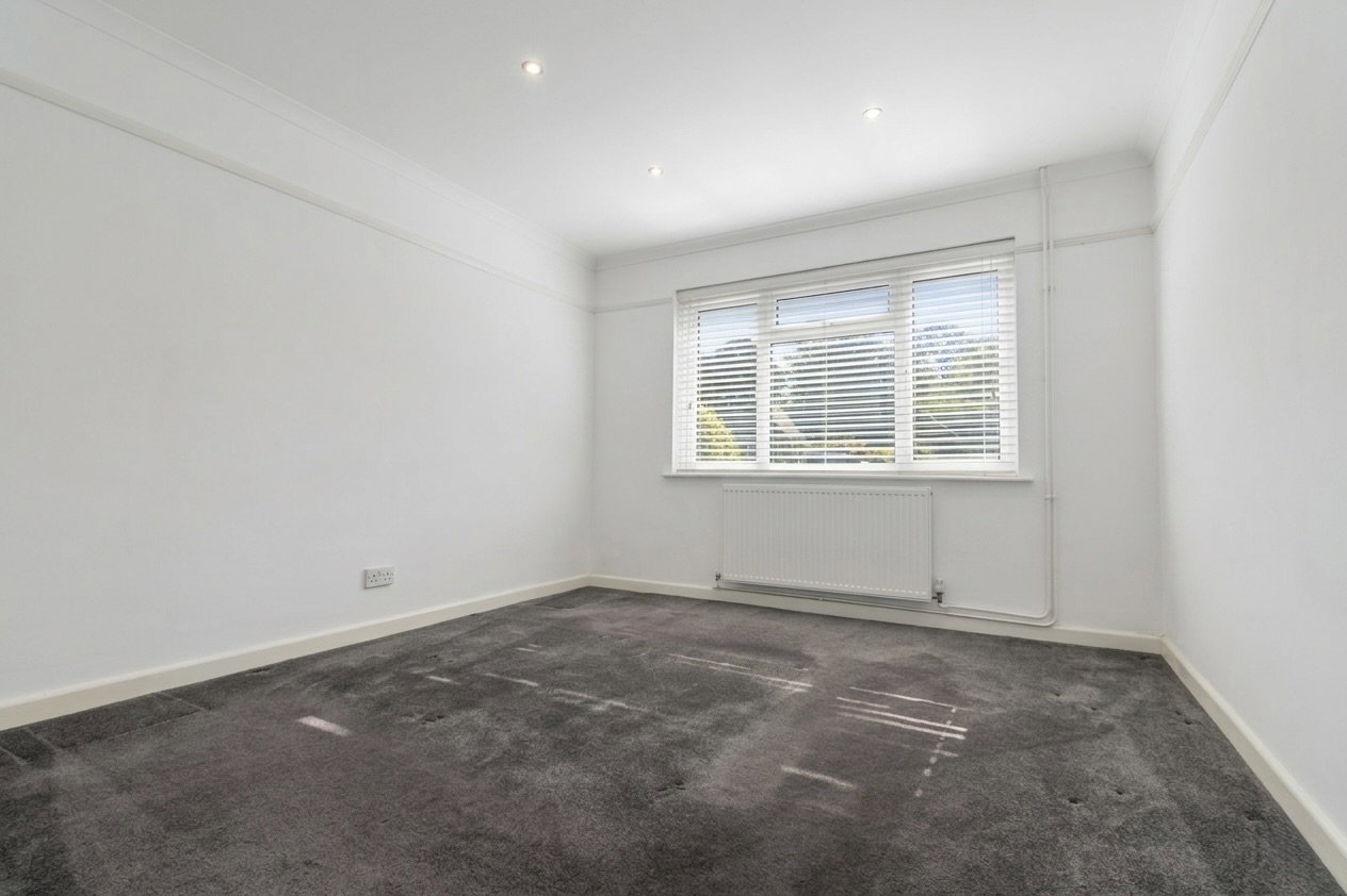 Semi Detached Bungalow in Ramsgate