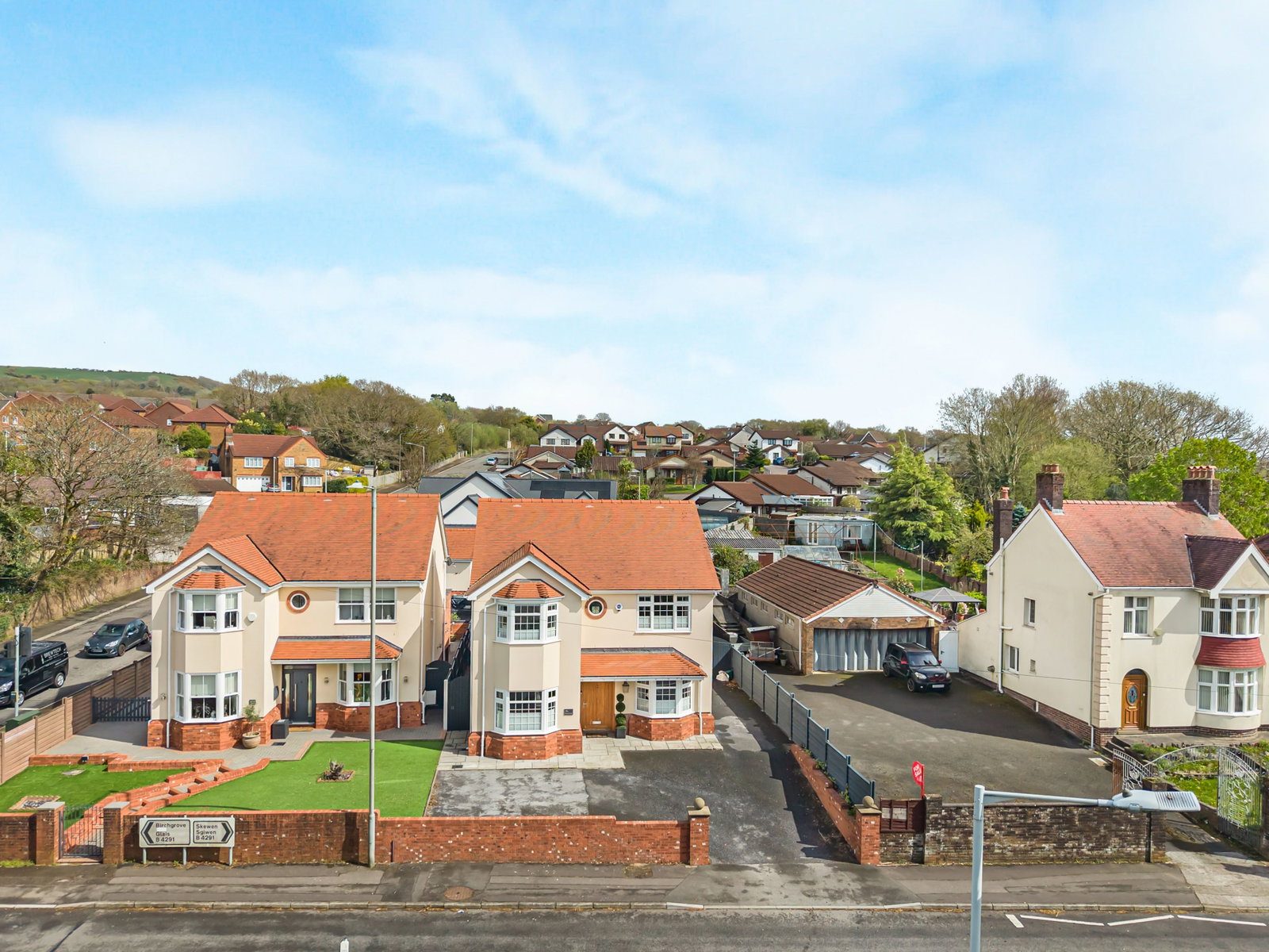 Detached House in Swansea
