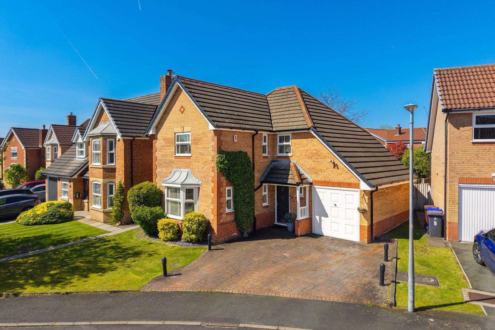 Detached House in Manchester