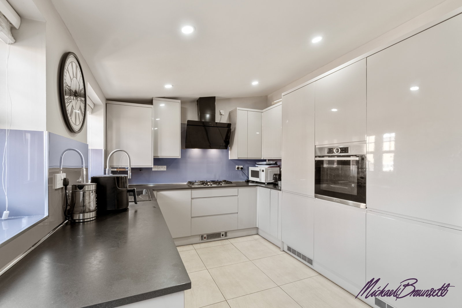 Semi Detached House in Bradford