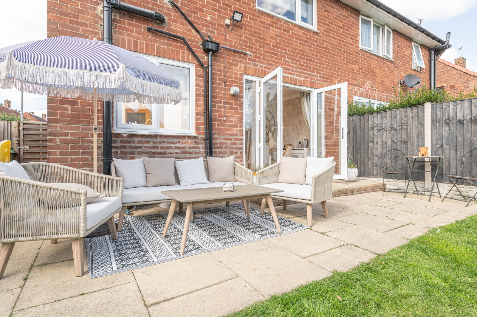 Semi Detached House in Leeds