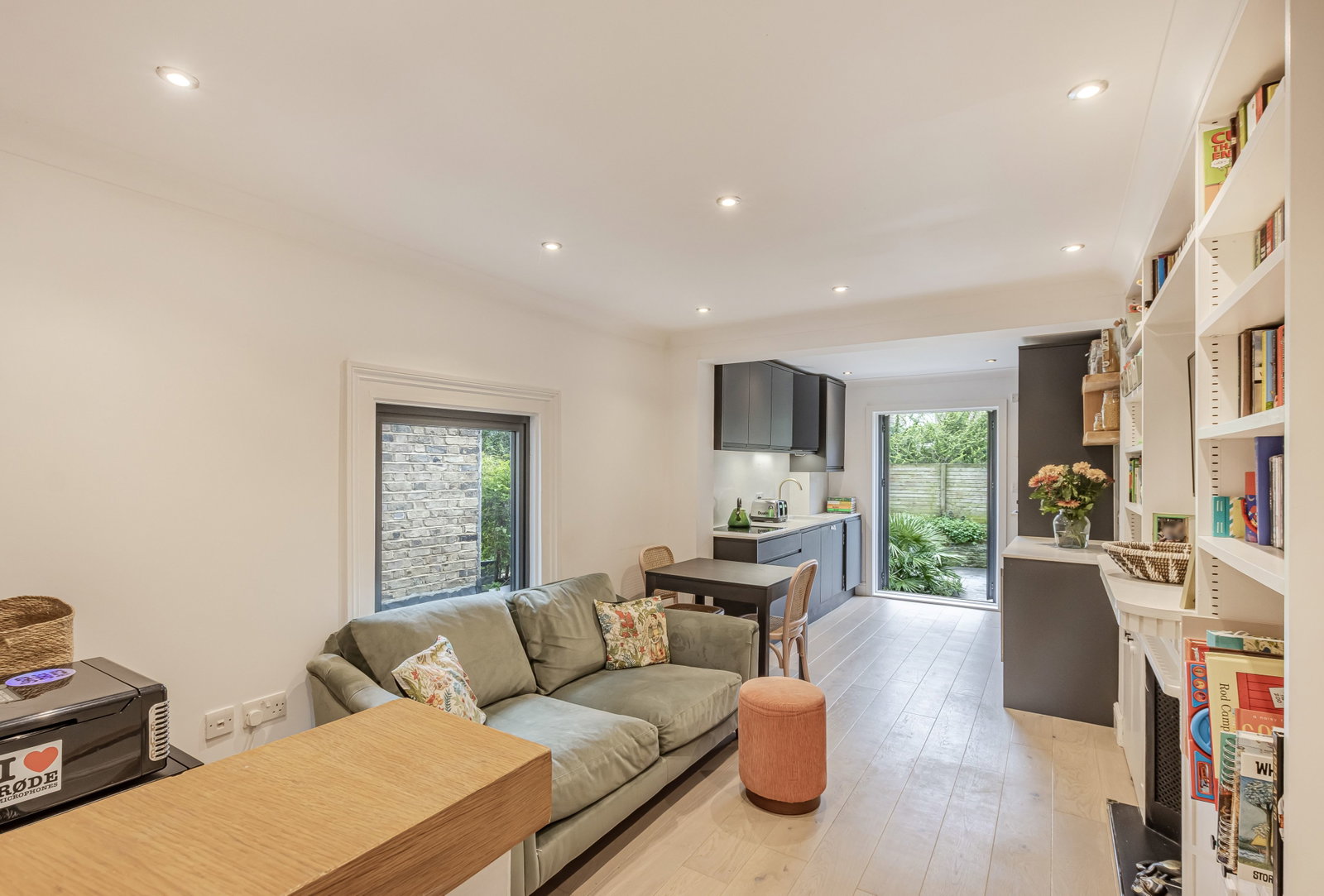 Ground Floor Flat in London