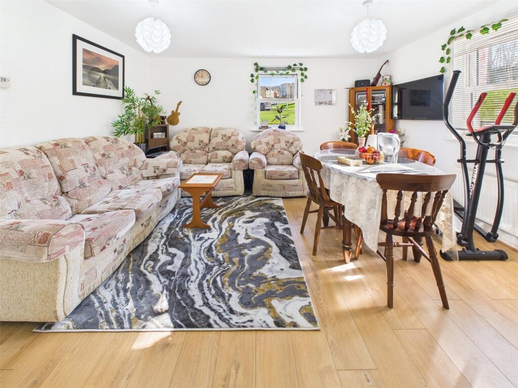 Flat in Cheltenham