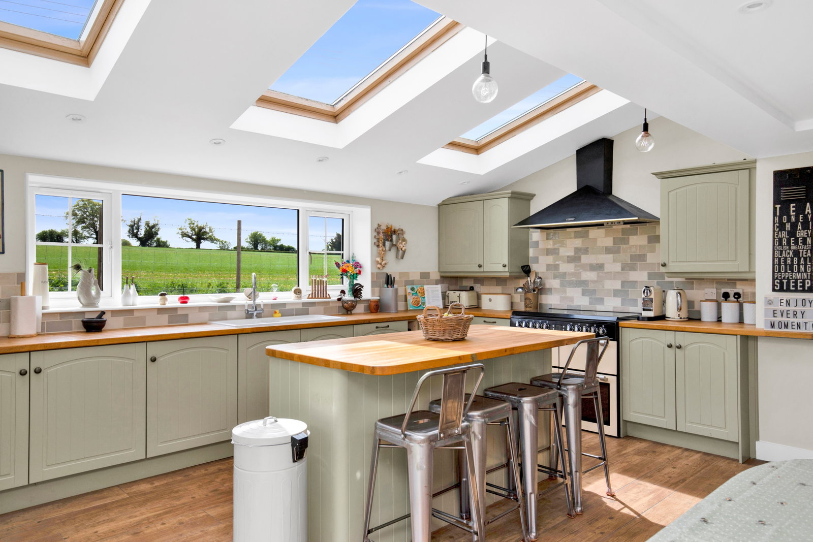 Semi Detached House in Alresford