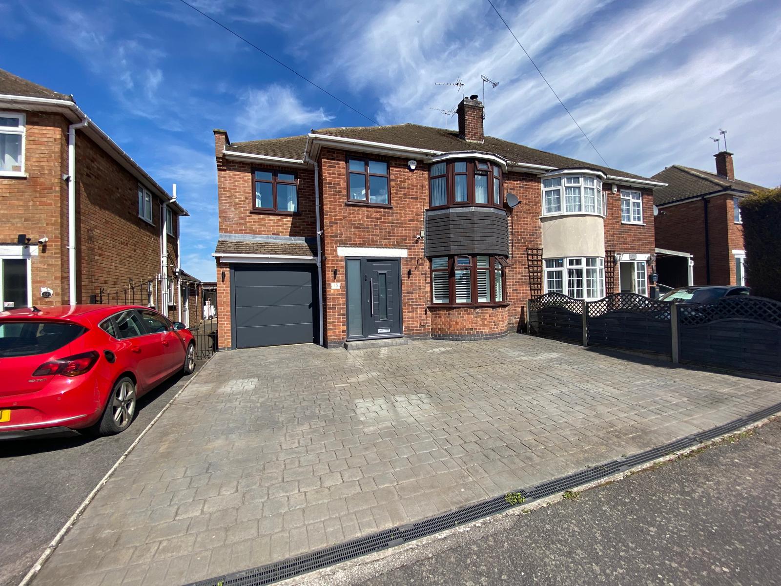 Semi Detached House in Nuneaton