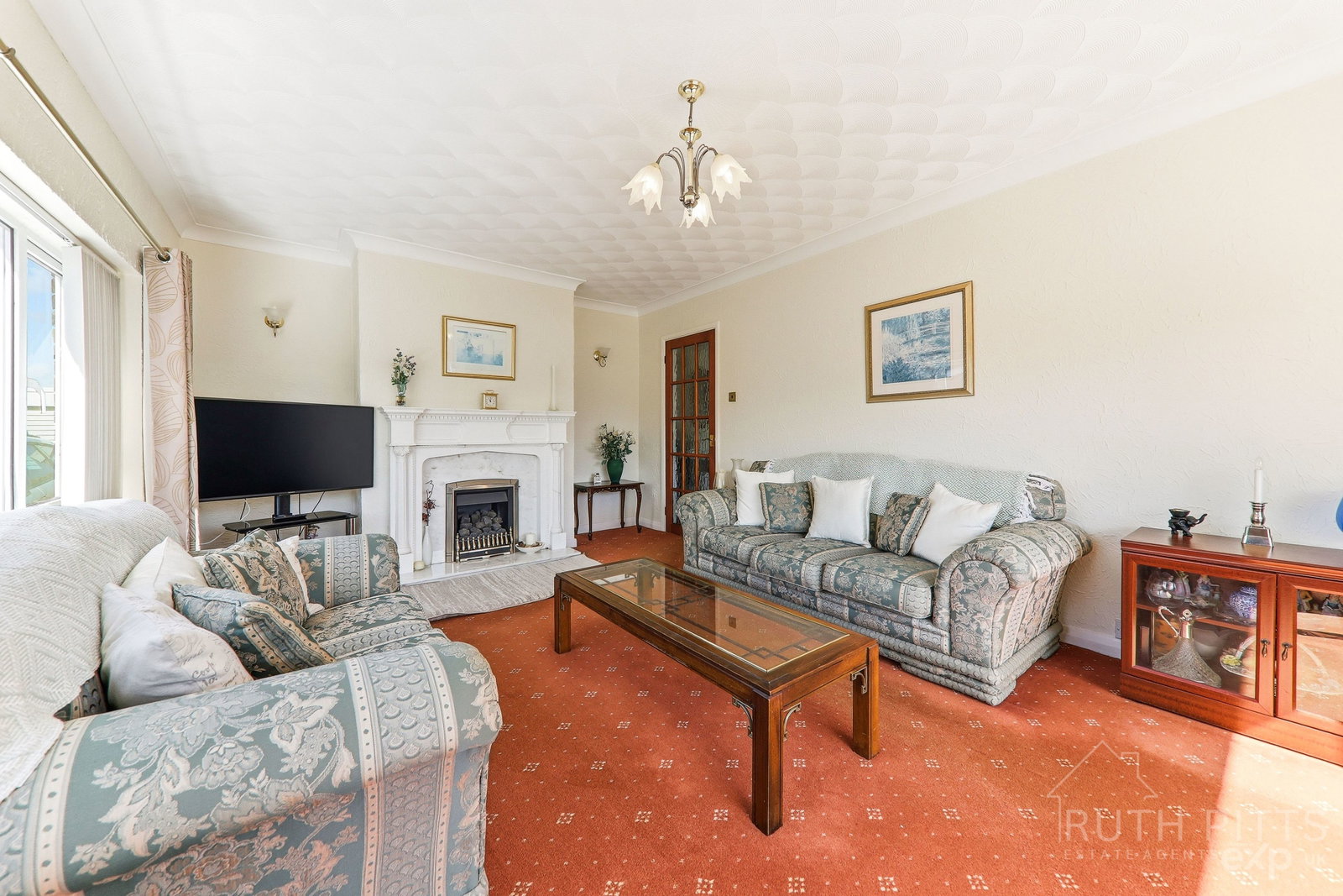 Bungalow in Wakefield
