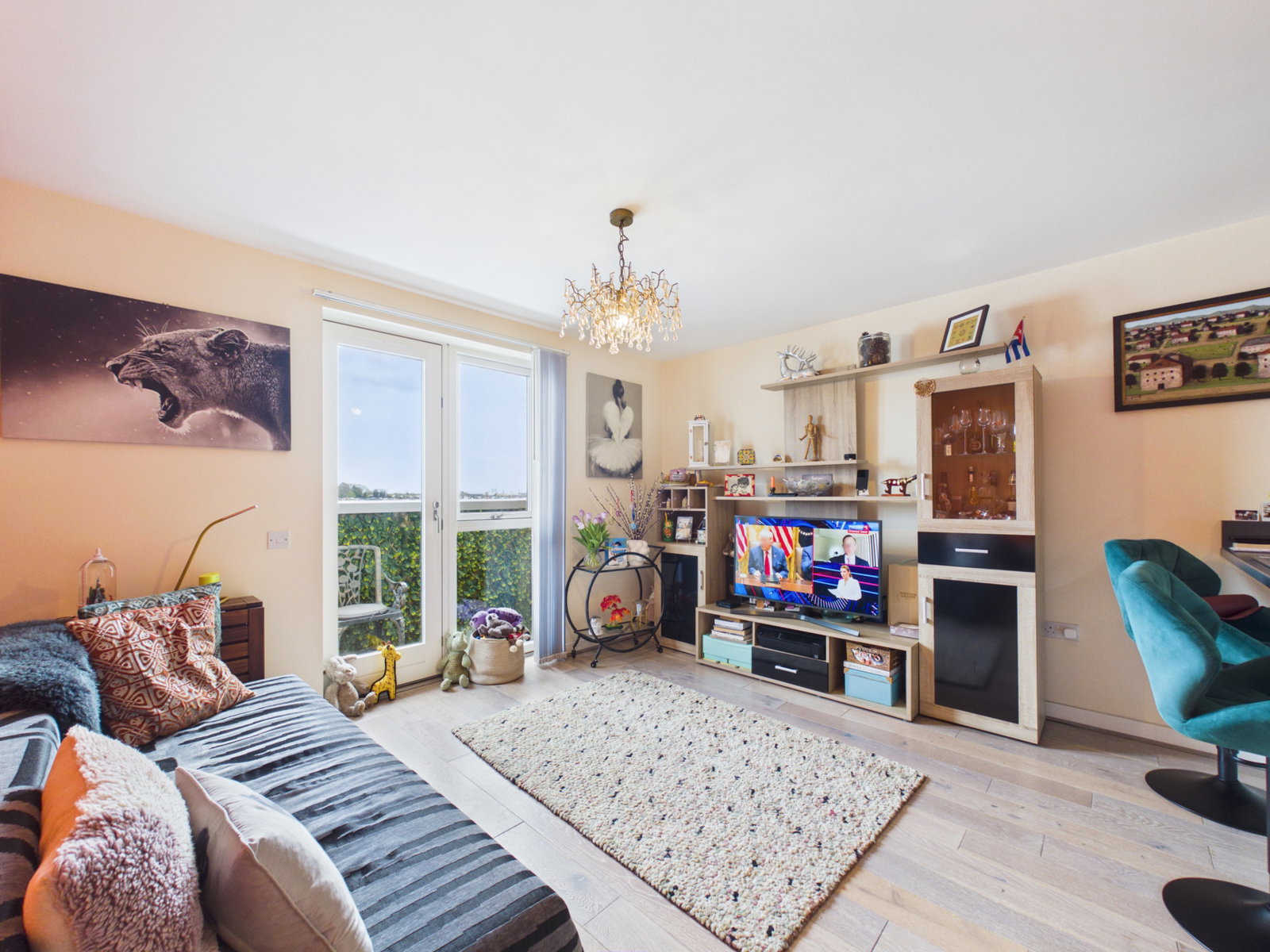 Flat in Chatham