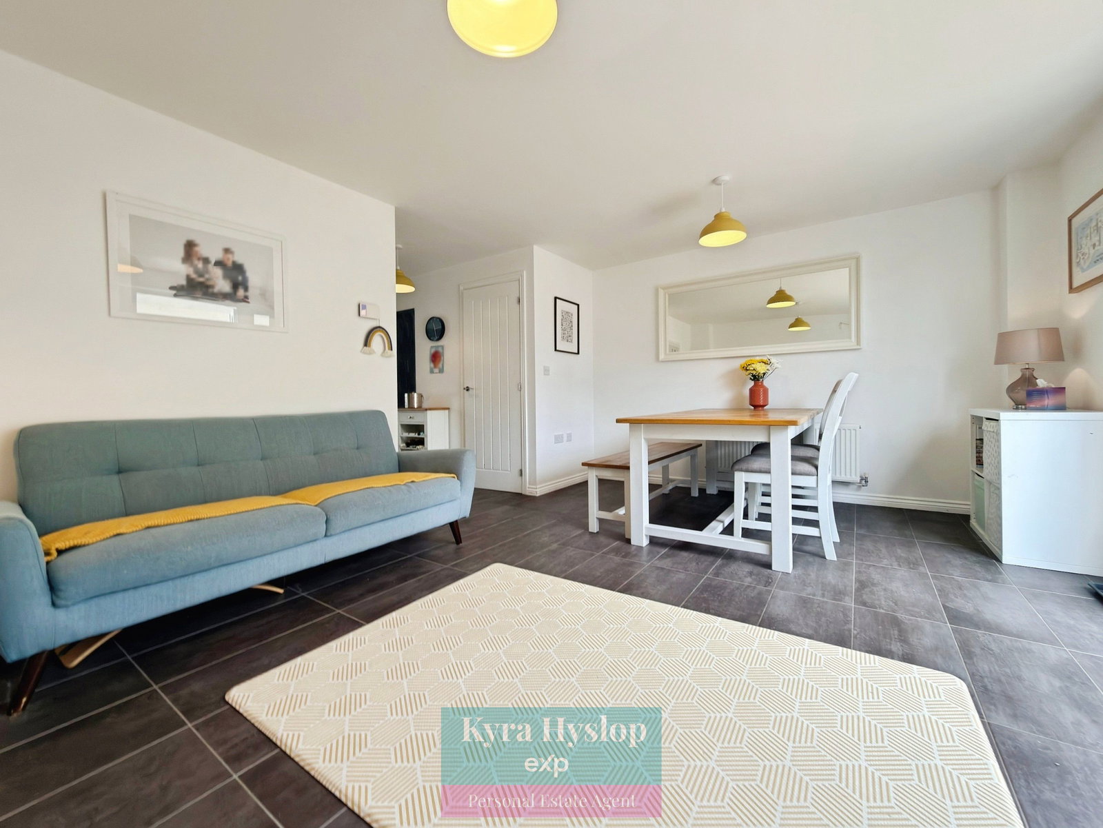Semi Detached House in Exeter