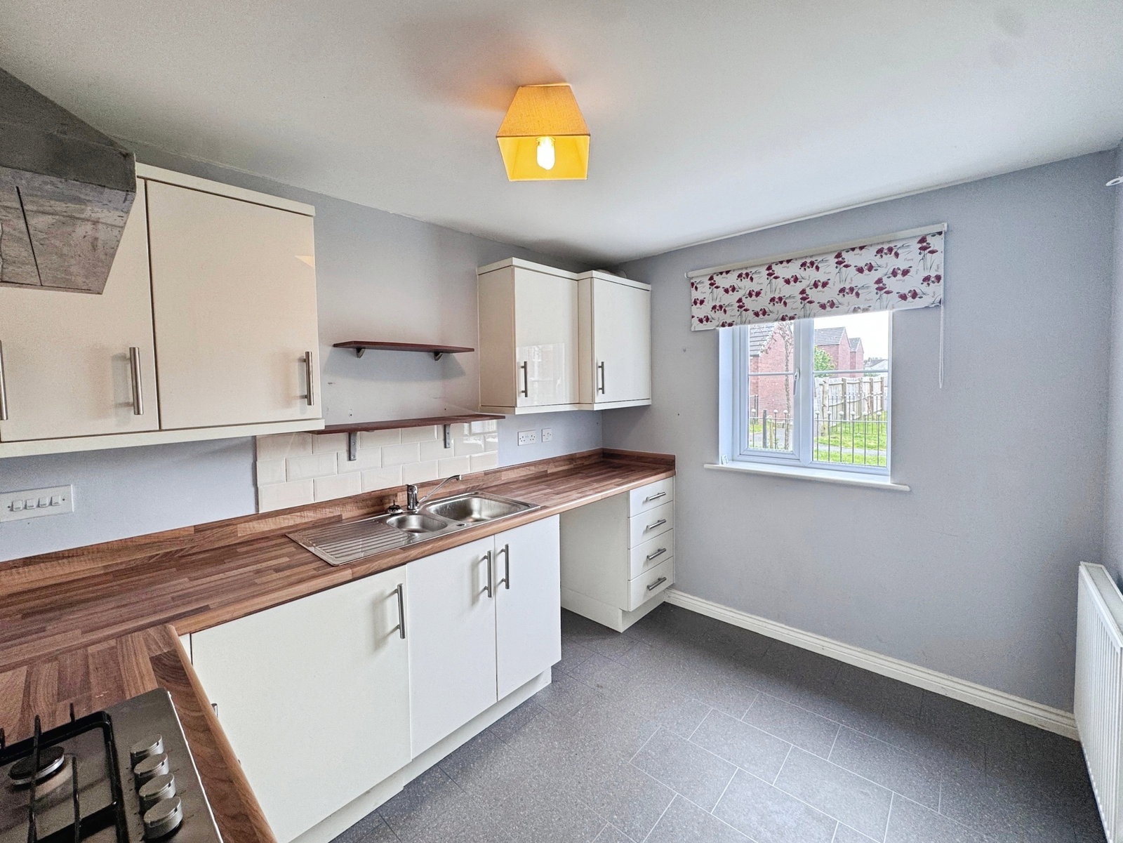 Semi Detached House in Llanelli