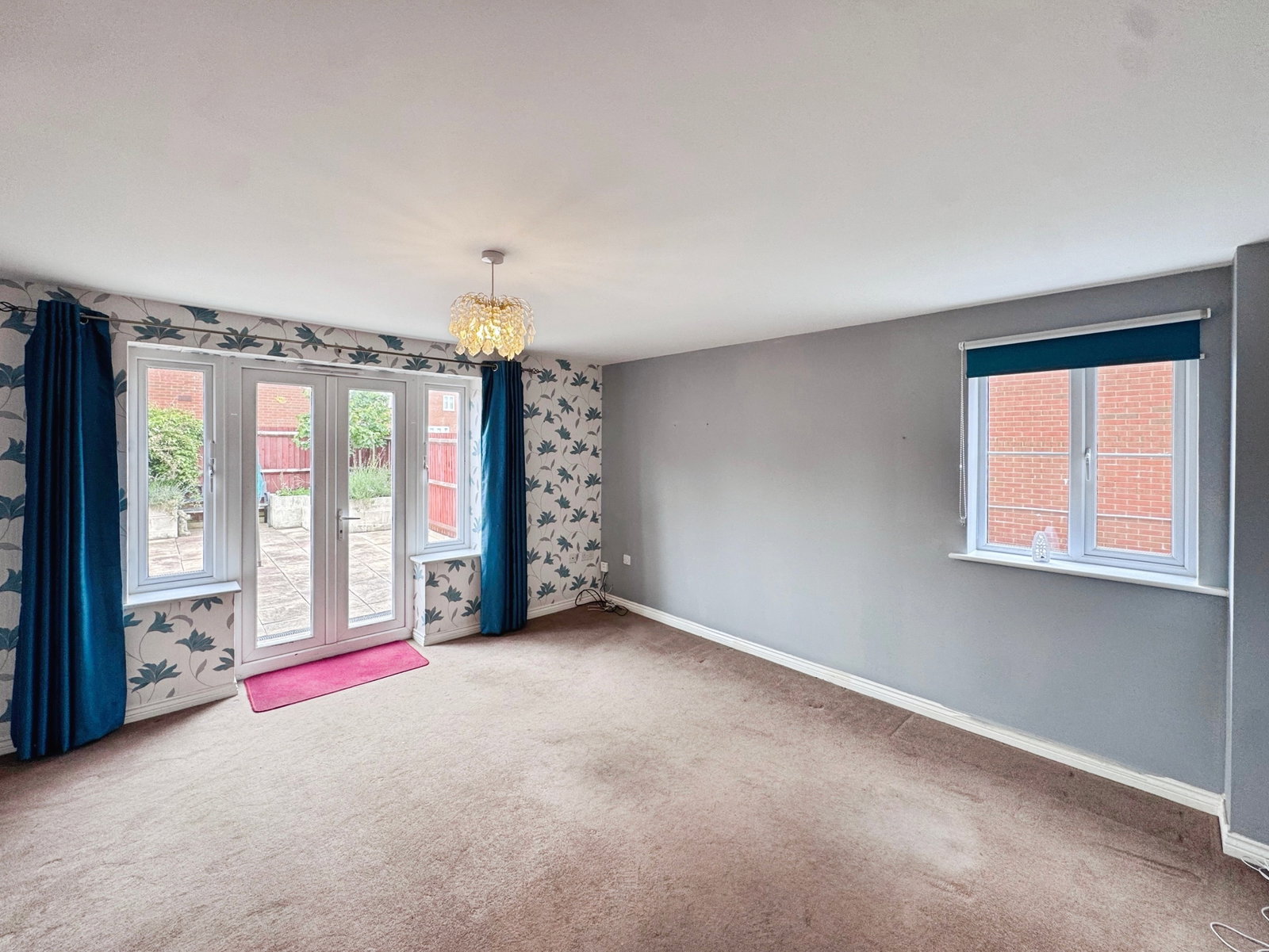 Semi Detached House in Llanelli