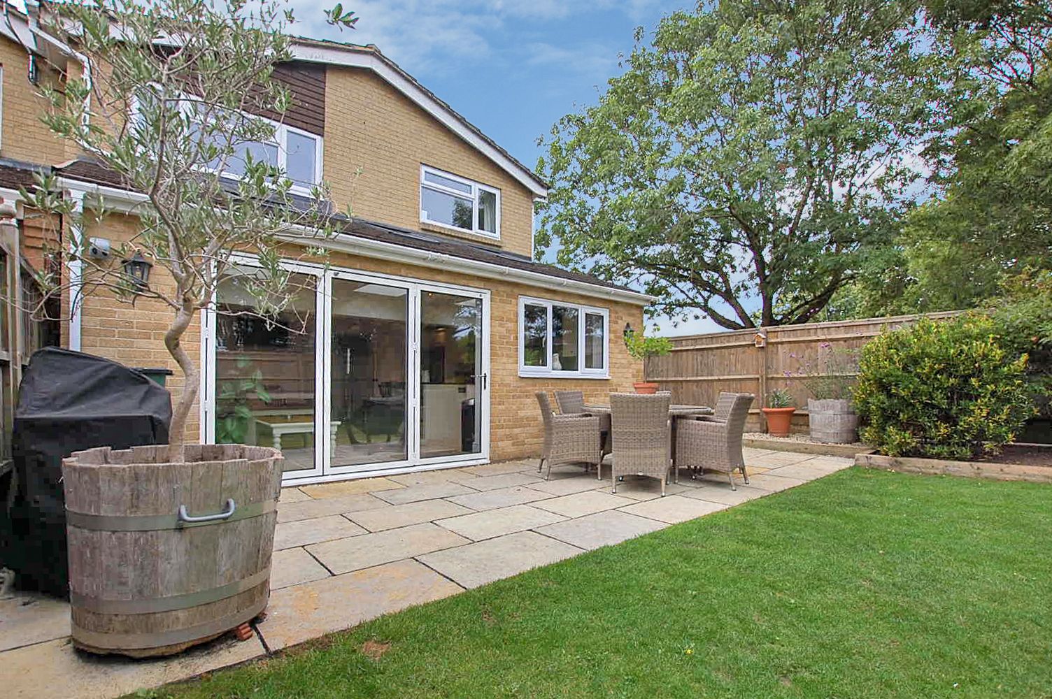 End Of Terrace House in Cheltenham