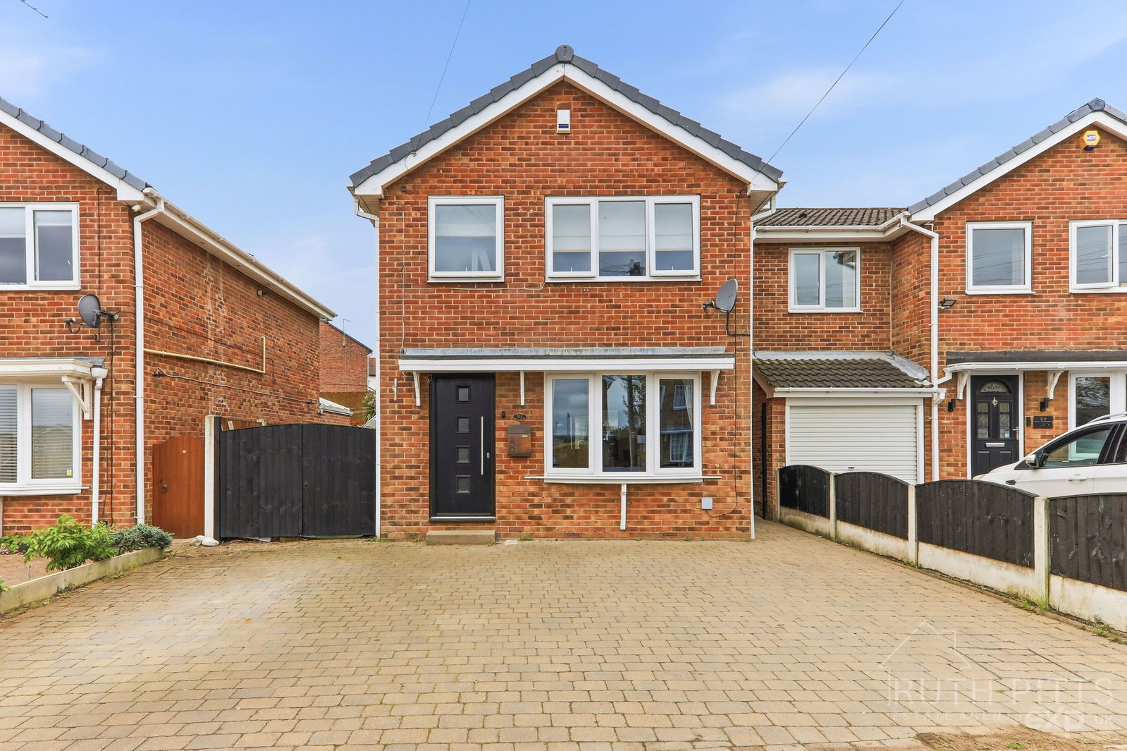 Detached House in Pontefract