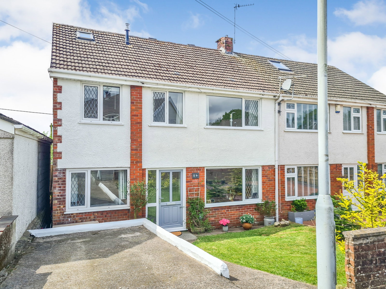 Semi Detached House in Swansea
