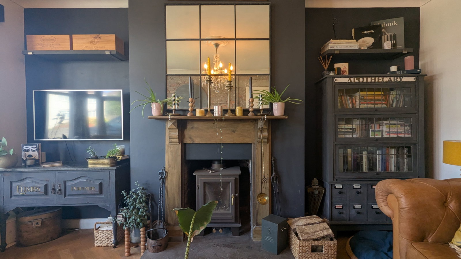 Semi Detached House in Swansea