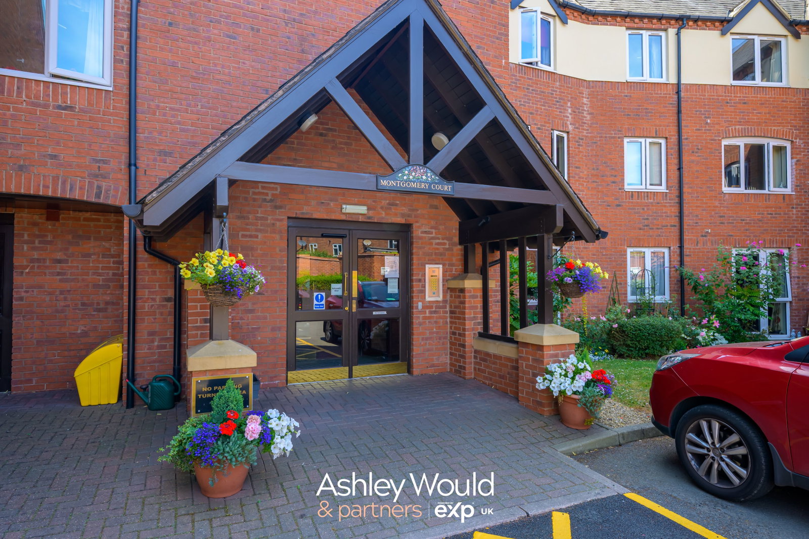 Apartment in Warwick