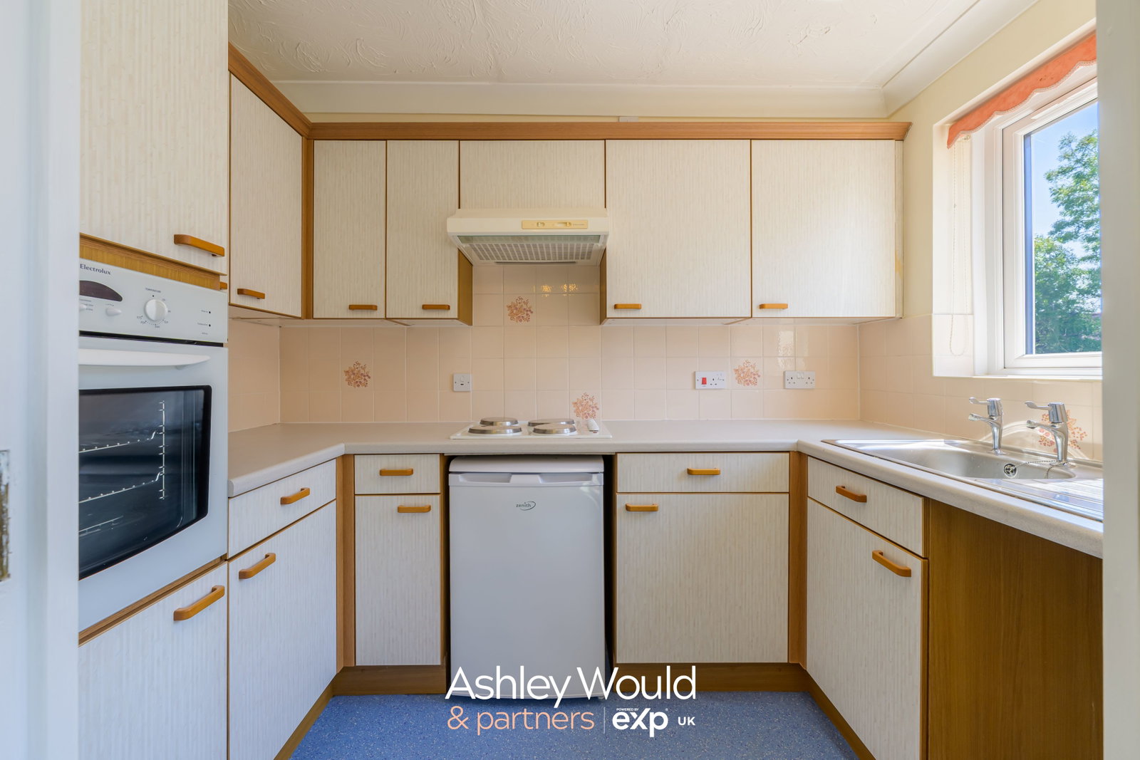 Apartment in Warwick