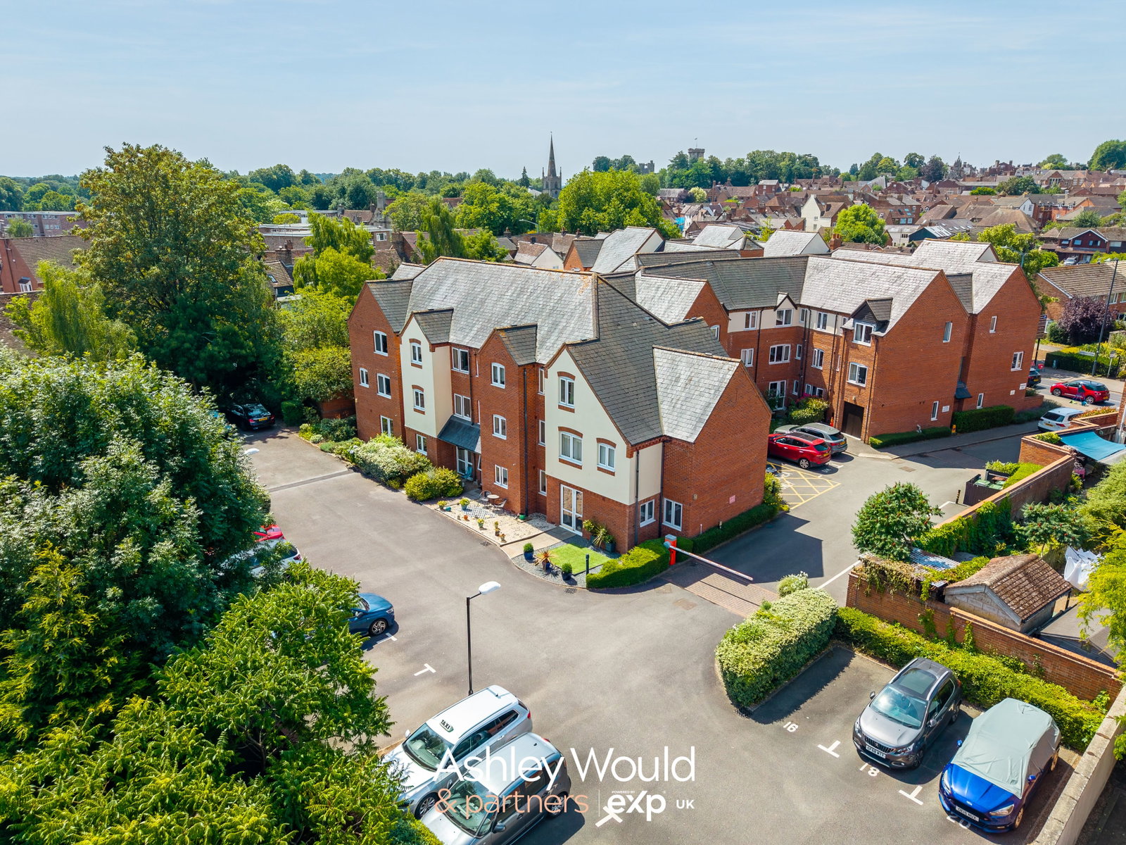 Apartment in Warwick