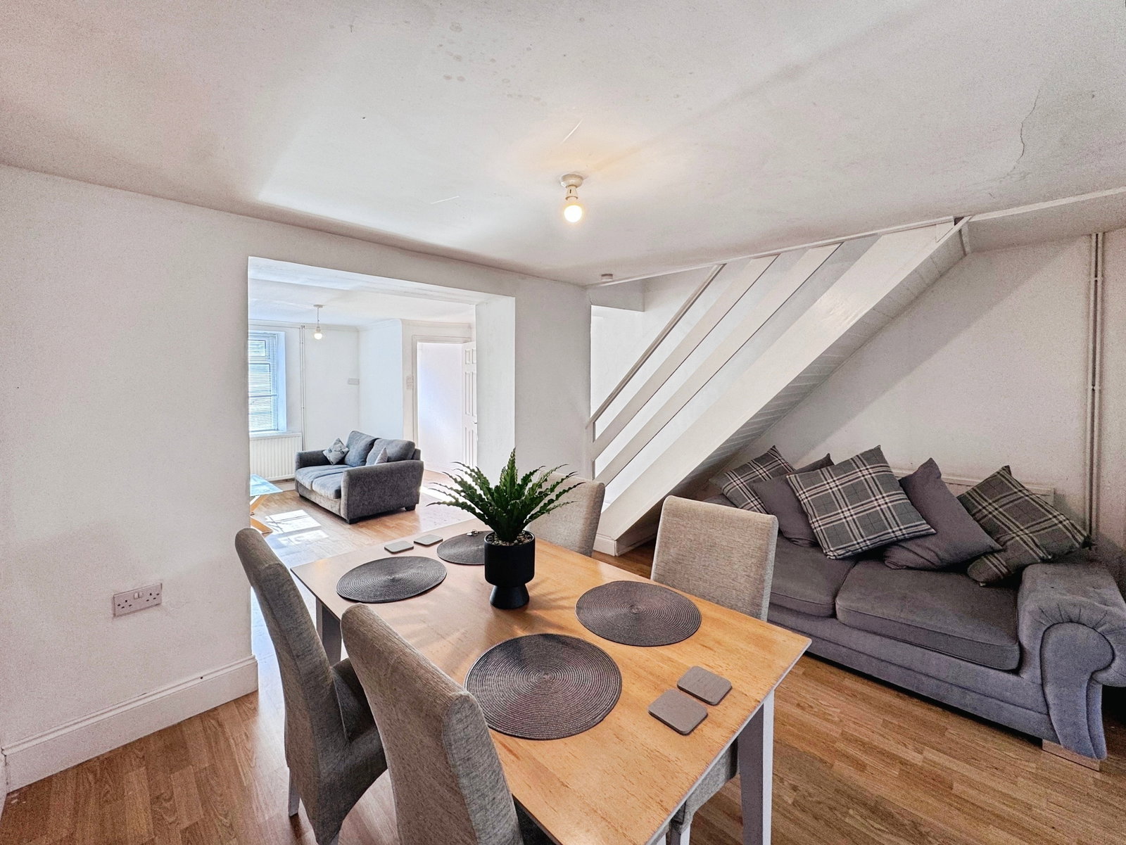 End Of Terrace House in Swansea