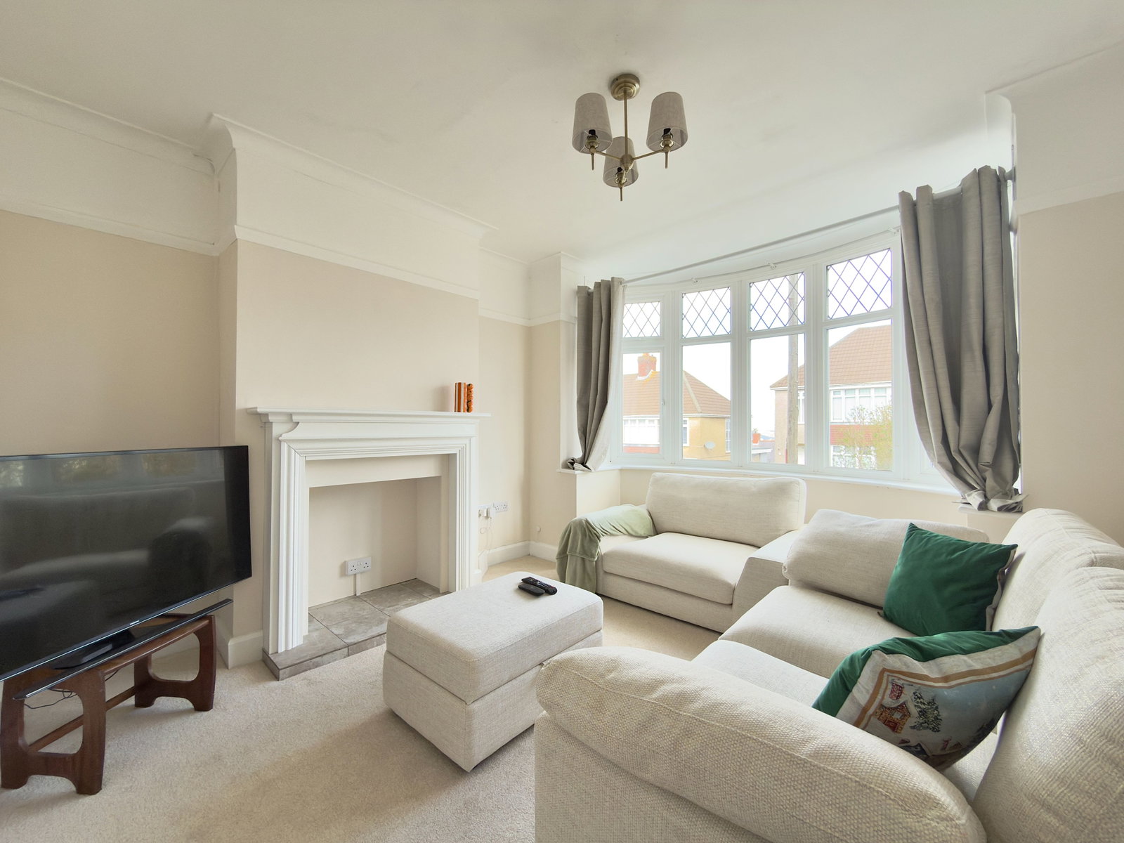 Semi Detached House in Swansea