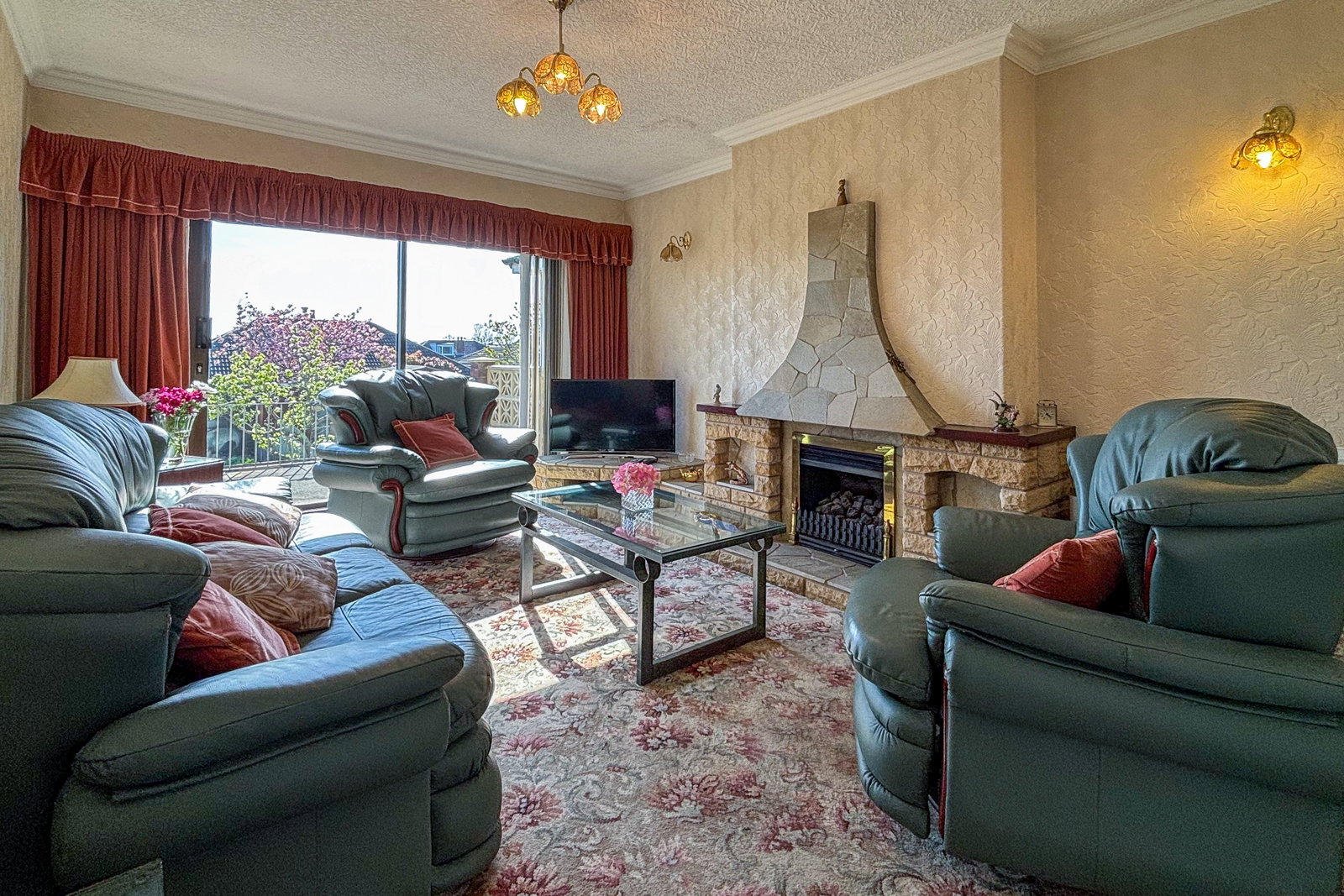 Semi Detached House in Chorley