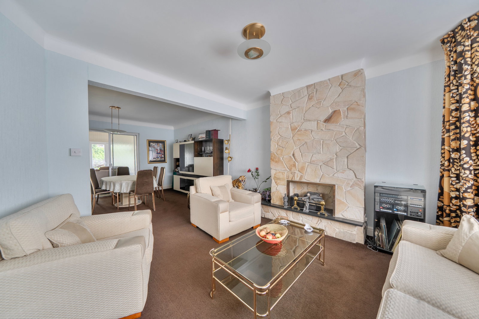 Semi Detached House in Edgware