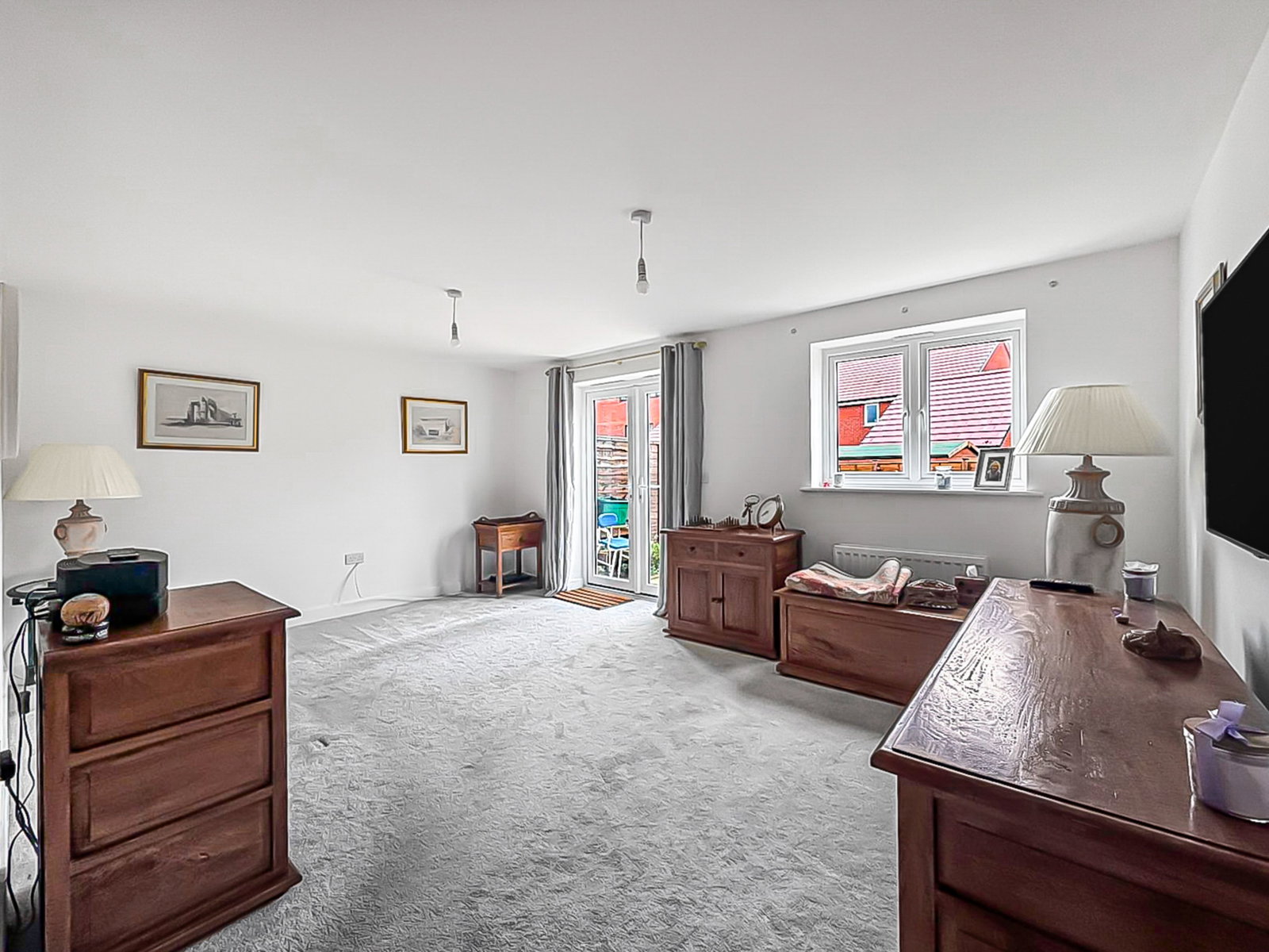 Semi Detached House in Quedgeley